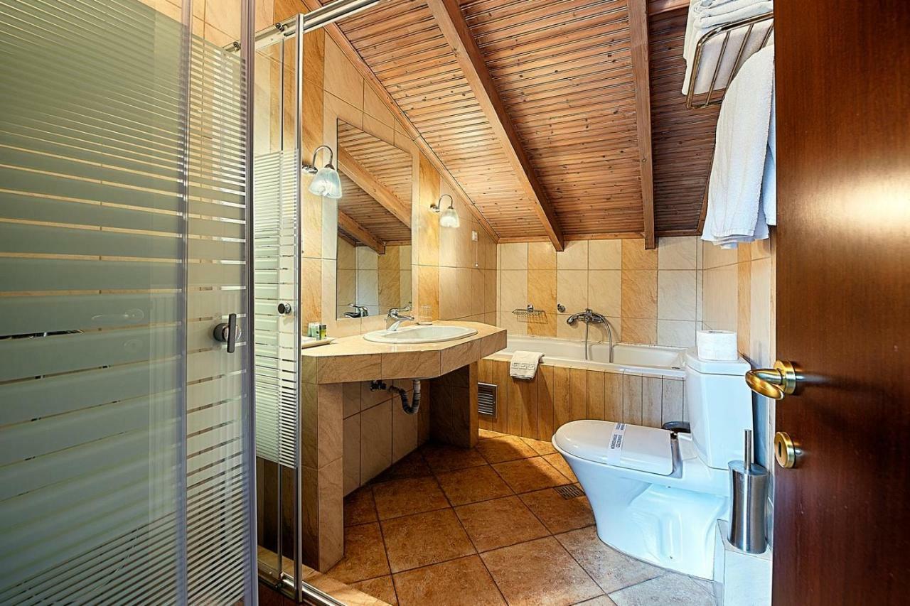 Hotel Nostos كاستوريا المظهر الخارجي الصورة