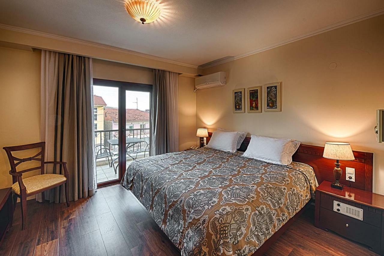 Hotel Nostos كاستوريا المظهر الخارجي الصورة