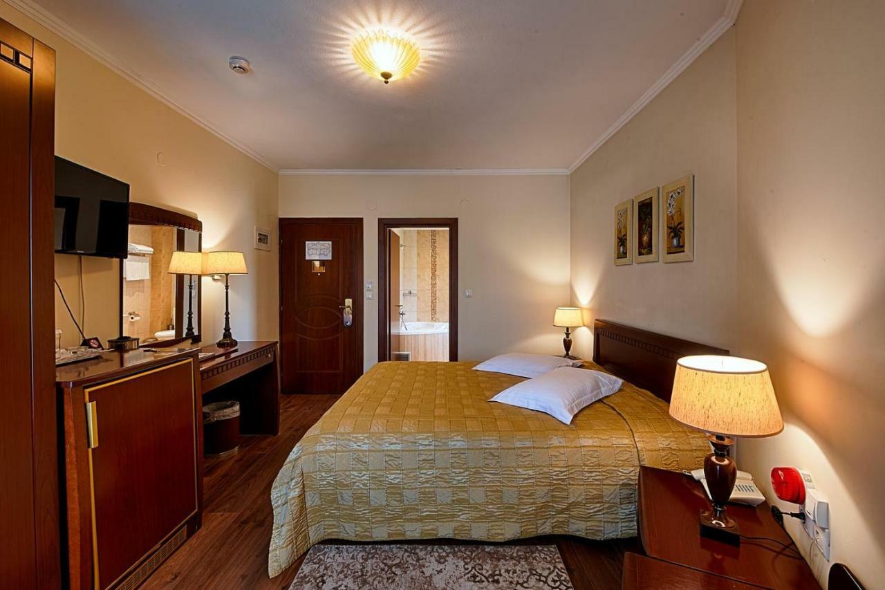 Hotel Nostos كاستوريا المظهر الخارجي الصورة